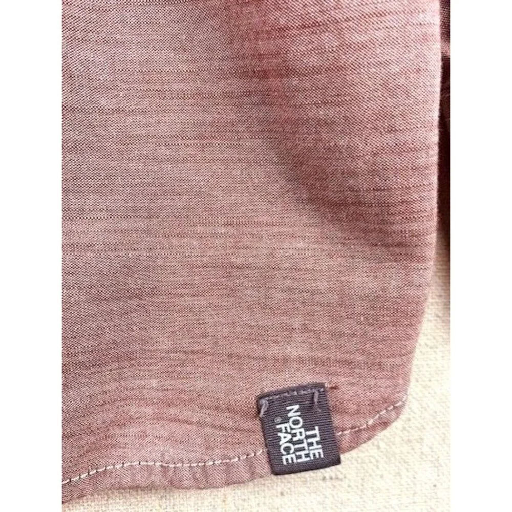 The North Face‎ Men's XL Long-Sleeve Button-Up Shirt Red Heather Chest Pockets